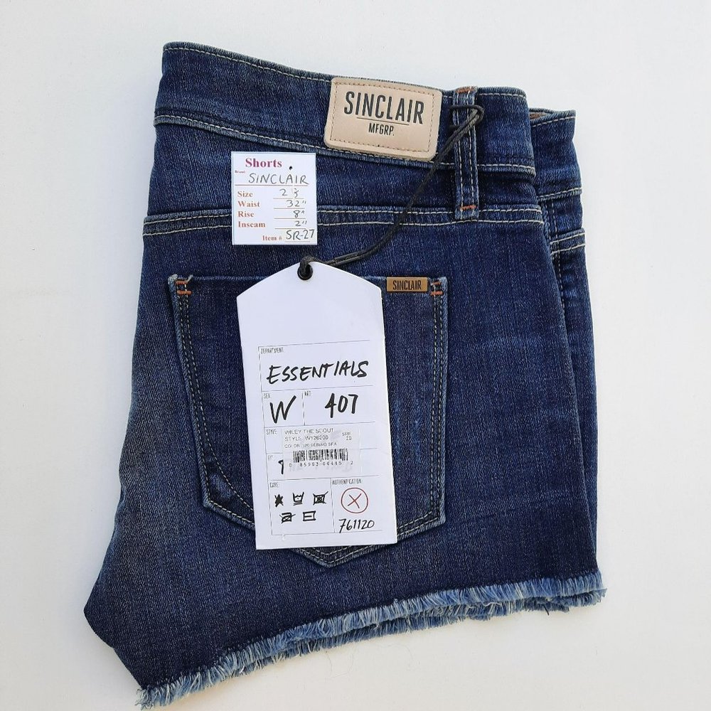 NWT "SINCLAIR" Shorts Size 28